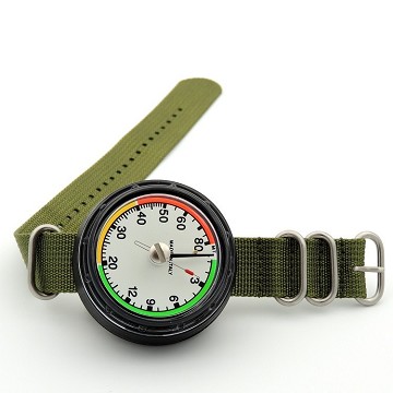 Profondimetro con cinturino NATO